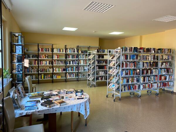 Bild vergrößern: biederitz_biblio